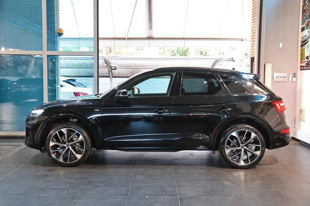 Audi Q5 40 TDI Quattro S-Tronic Identity Black - foto 4 di 44
