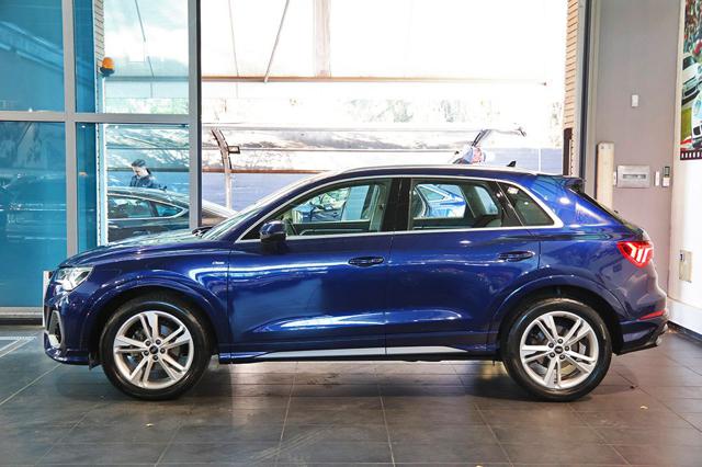Audi Q3 35 TDI S-Tronic S-Line - foto 4 di 4