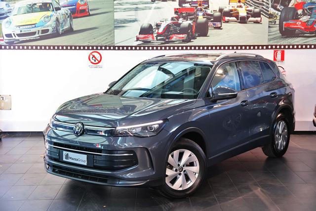 Volkswagen Tiguan 1.5 eTSI 130cv ACT DSG Edition Plus, del 2024, 43.000 km, in vendita a Castel Maggiore (BO)