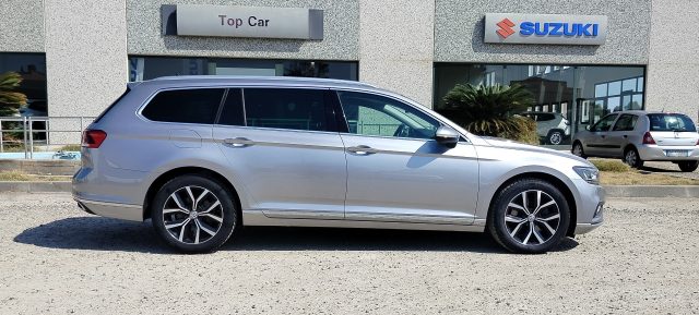 Volkswagen Passat Variant 2.0 TDI 190 CV DSG Aziendale usato a ORISTANO