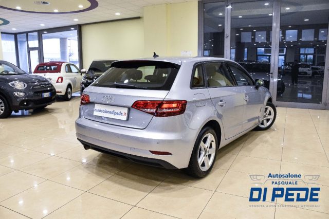 Audi A3 SPB 30 TDI Business - foto 4 di 4