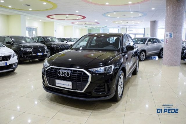 Audi Q3 35 TDI Business usato a MATERA