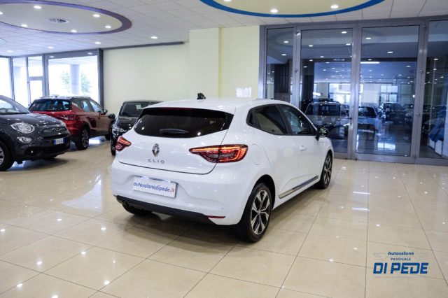 Renault Clio Blue dCi 100 CV 5 porte Evolution - foto 4 di 30