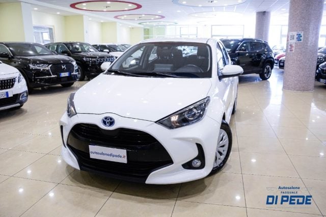 Toyota Yaris 1.5 Hybrid 5 porte Active, del 2022, 31.522 km, in vendita a Matera (MT)