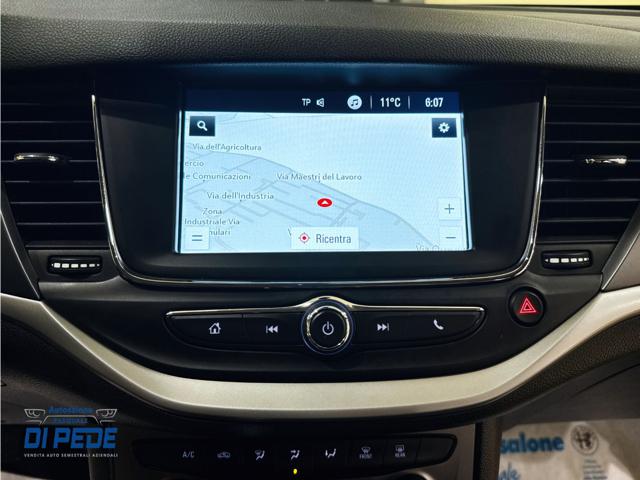 Opel Astra 1.6 CDTI 110 CV S&S Sports Tourer Business, del 2019, 105.467 km, in vendita a Matera (MT)