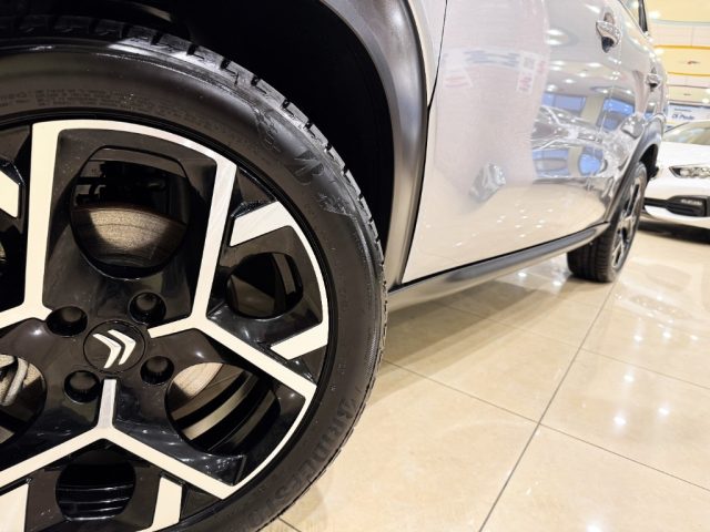 Citroen C3 Aircross PureTech 130 S&S EAT6 Shine, del 2023, 2.450 km, in vendita a Matera (MT)
