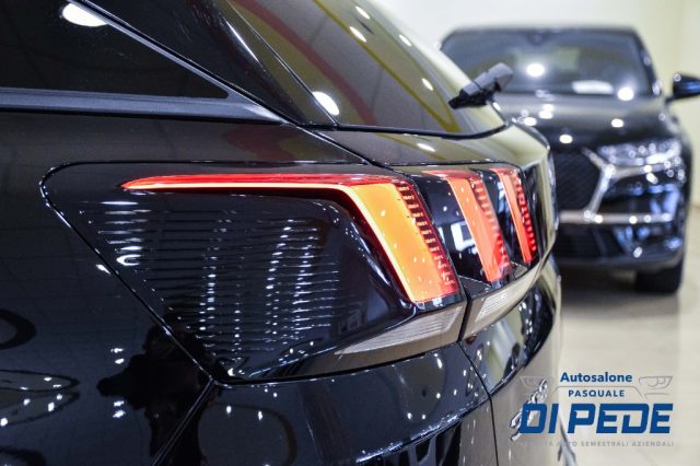 Peugeot 3008 BlueHDi 130 S&S Allure, del 2023, 34.760 km, in vendita a Matera (MT)