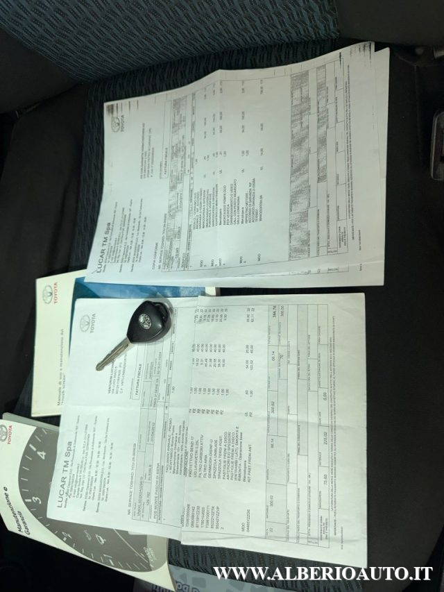 Toyota Yaris 1.0 5 porte Lounge usato a ADRANO