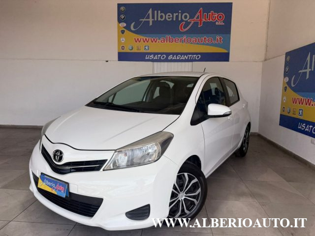 Toyota Yaris 1.0 5 porte Lounge usato a ADRANO