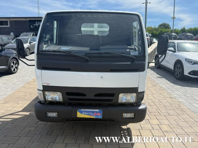 Nissan Cabstar 3.0 Td CASSONE FISSO - foto 2 di 4