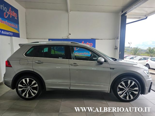 Volkswagen Tiguan 2.0 TDI SCR DSG Sport R-line BlueMotion Technology - foto 4 di 4