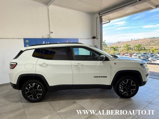 Jeep Compass 2.0 Multijet II 170 aut. 4WD Trailhawk - foto 3 di 17