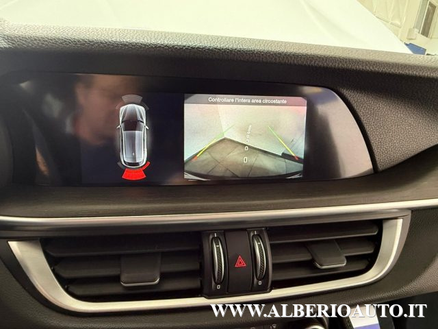 Alfa Romeo Stelvio 2.2 Turbodiesel 210 CV AT8 Q4 Ti usato a ADRANO