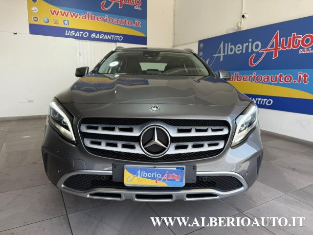 Mercedes-Benz GLA 200 d Automatic Executive - foto 2 di 4