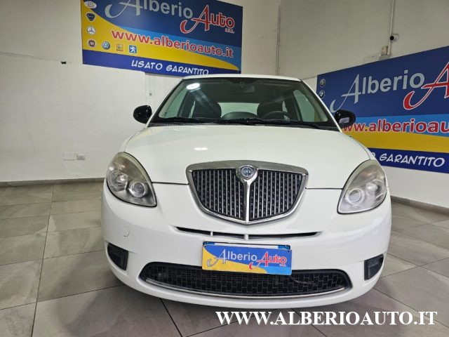 Lancia Ypsilon 1.3 MJT 75 CV Platinum - foto 4 di 4