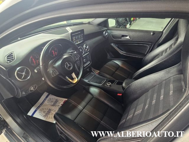 Mercedes-Benz A 180 d Automatic Premium, del 2018, 172.161 km, in vendita a Adrano (CT)