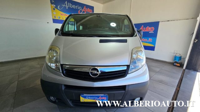 Opel Vivaro 27 2.0 CDTI 120CV PC-TN Combi 9 posti - foto 2 di 4