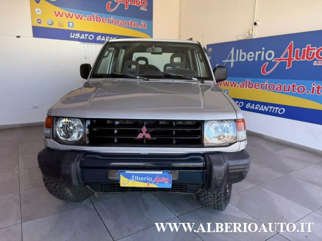 Mitsubishi Pajero 2.5 TDI Metal-top GLX - foto 2 di 4
