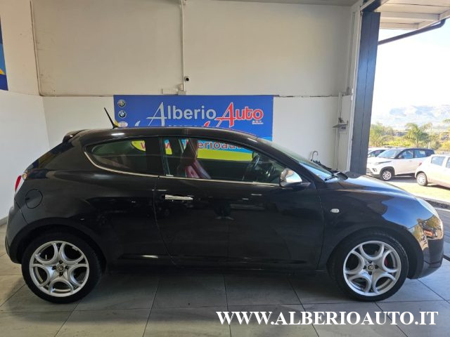 Alfa Romeo MiTo 1.6 JTDm 16V Distinctive Premium Pack - foto 4 di 4