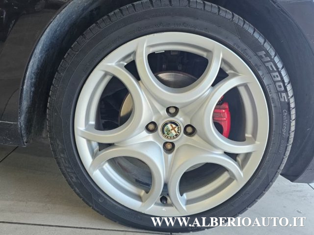 Alfa Romeo MiTo 1.6 JTDm 16V Distinctive Premium Pack, del 2009, 117.429 km, in vendita a Adrano (CT)