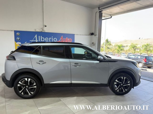 Peugeot 2008 BlueHDi 110 S&S Allure - foto 2 di 4