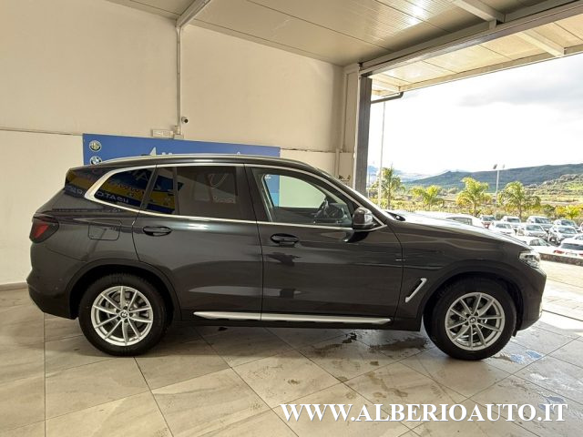 BMW X3 sDrive18d Mhev 48V usato a ADRANO