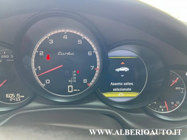 Porsche Panamera 4.8 Turbo 500CV KM CERTIFICATI, del 2010, 160.000 km, in vendita a Adrano (CT)