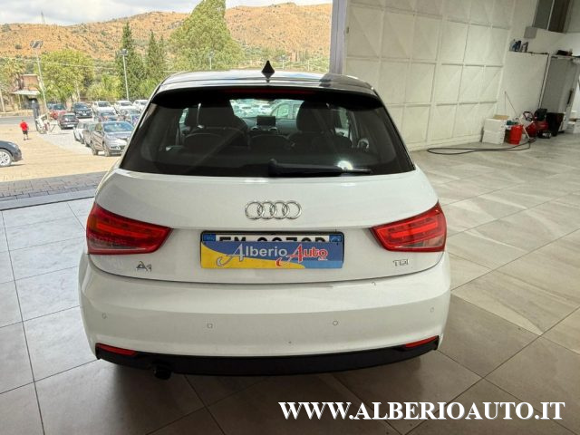 Audi A1 SPB 1.4 TDI Admired - foto 3 di 4