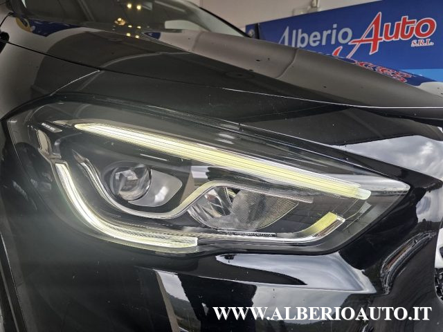 Mercedes-Benz GLA 200 d Automatic Business - foto 4 di 4