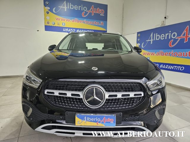 Mercedes-Benz GLA 200 d Automatic Business usato a ADRANO