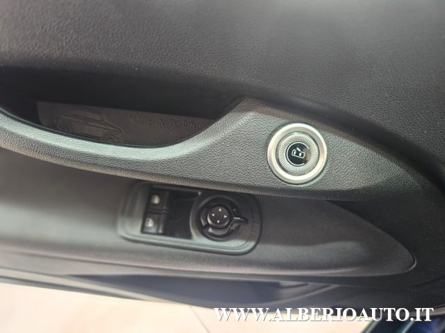 Fiat 500e Berlina 42 kWh Icon usato a ADRANO