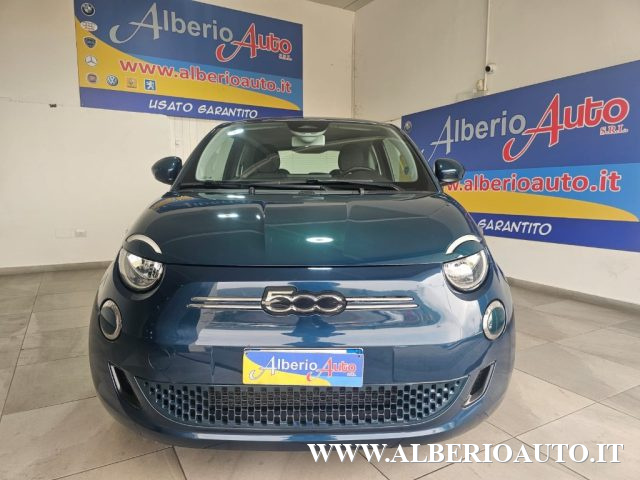 Fiat 500e Berlina 42 kWh Icon - foto 2 di 4