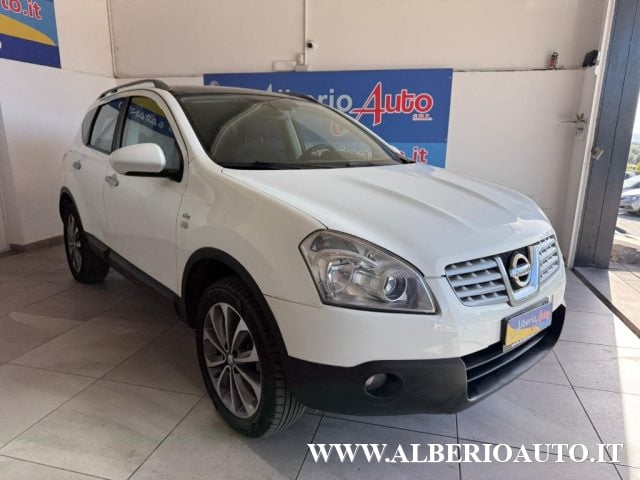 Nissan Qashqai 1.5 dCi n-tec - foto 2 di 15