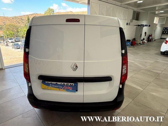 Renault Kangoo 1.5 Blue dCi 95CV Authentic, del 2022, 182.100 km, in vendita a Adrano (CT)