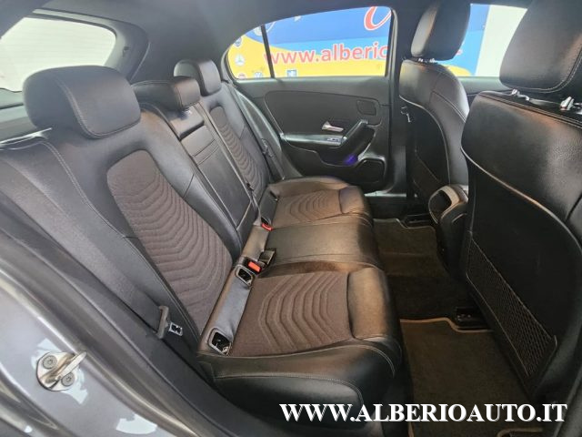 Mercedes-Benz A 180 d Automatic Business Luci Ambient usato a ADRANO