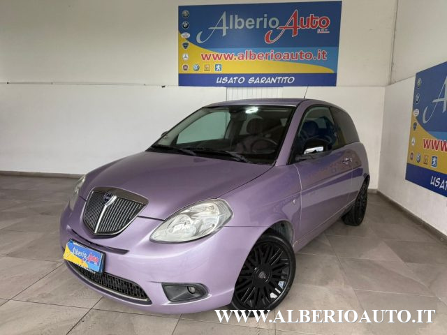 Lancia Ypsilon 1.3 MJT 75 CV Versus usato a ADRANO