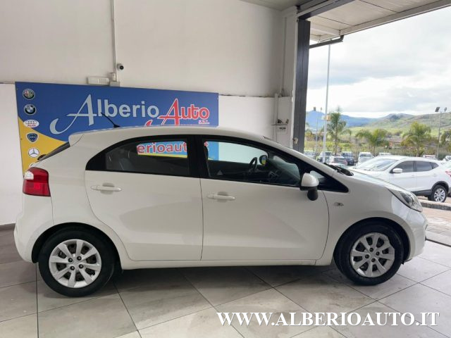 Kia Rio 1.1 CRDi 5p. Active - foto 4 di 4