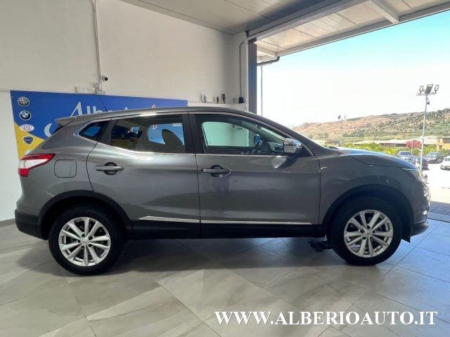 Nissan Qashqai 1.6 dCi 2WD Acenta - foto 4 di 4