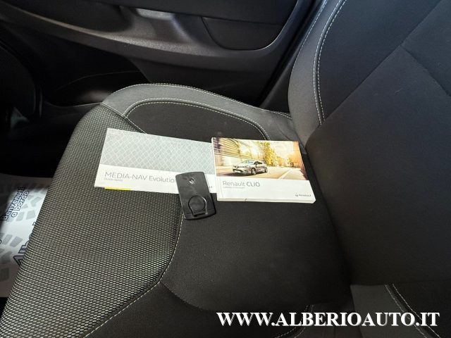 Renault Clio dCi 8V 75 CV Start&Stop 5 porte Energy Duel2, del 2018, 123.748 km, in vendita a Adrano (CT)