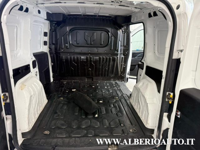 Fiat Doblo Dobl� 1.6 MJT 120CV PC-TN Cargo IVA COMPRESA usato a ADRANO