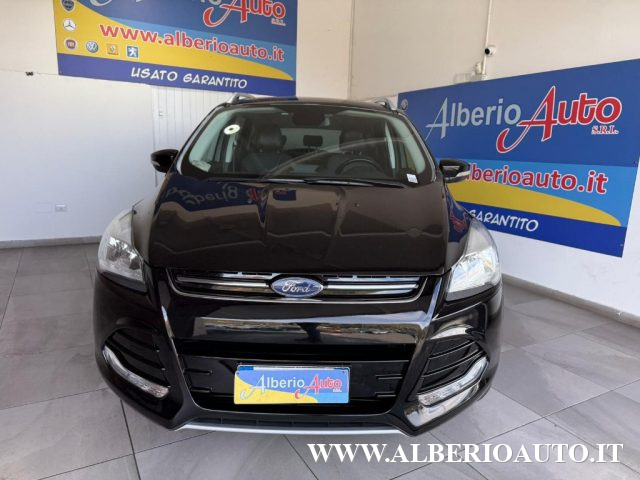 Ford Kuga 2.0 TDCI 150 CV S&S 4WD Titanium - foto 2 di 20