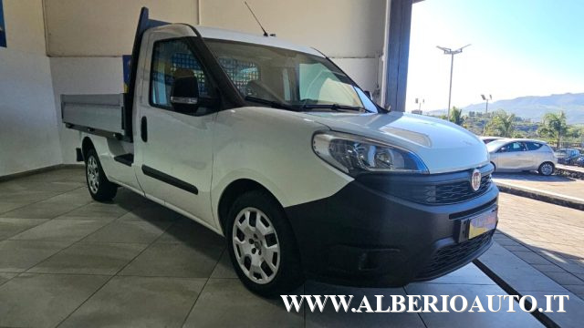 Fiat Doblo Dobl� 1.6 MJT 105CV Cassonato Work-Up +IVA usato a ADRANO