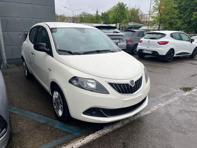 Lancia Ypsilon 1.0 FireFly 5 porte S&S Hybrid usato a MODENA