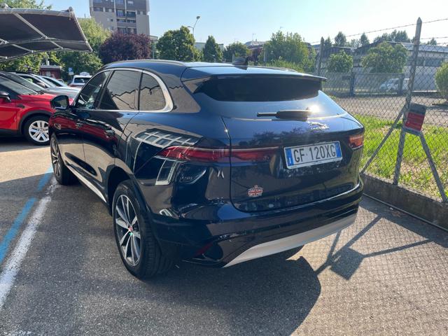 Jaguar F-Pace 2.0 D 204 CV AWD aut. R-Dynamic - foto 4 di 4