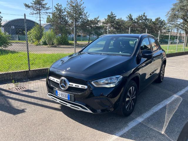 Mercedes-Benz GLA 180 d Automatic Business Da Vetrina! - foto 2 di 4