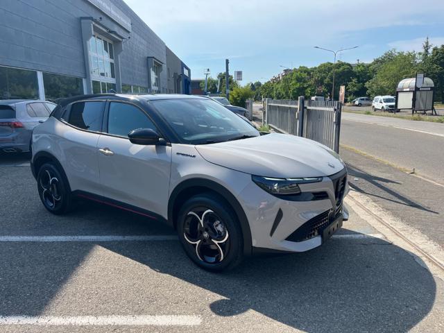 Alfa Romeo Junior 1.2 136 CV (145cv) Hybrid eDCT6 Speciale km 0 a MODENA