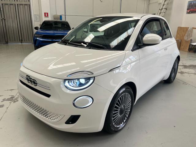 Fiat 500 Berlina Hybrid Torino 0 KM! - foto 3 di 4