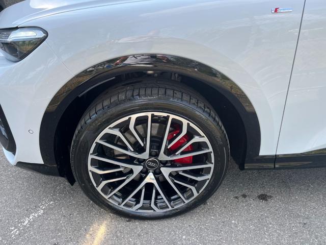 Audi Q5 40 TDI 204 CV quattro S tronic S Line Identity Km0 - foto 3 di 4