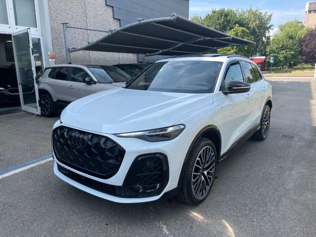 Audi Q5 40 TDI 204 CV quattro S tronic S Line Identity Km0 - foto 2 di 4