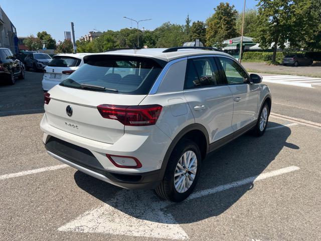 Volkswagen T-Roc 1.0 TSI Life - foto 3 di 4